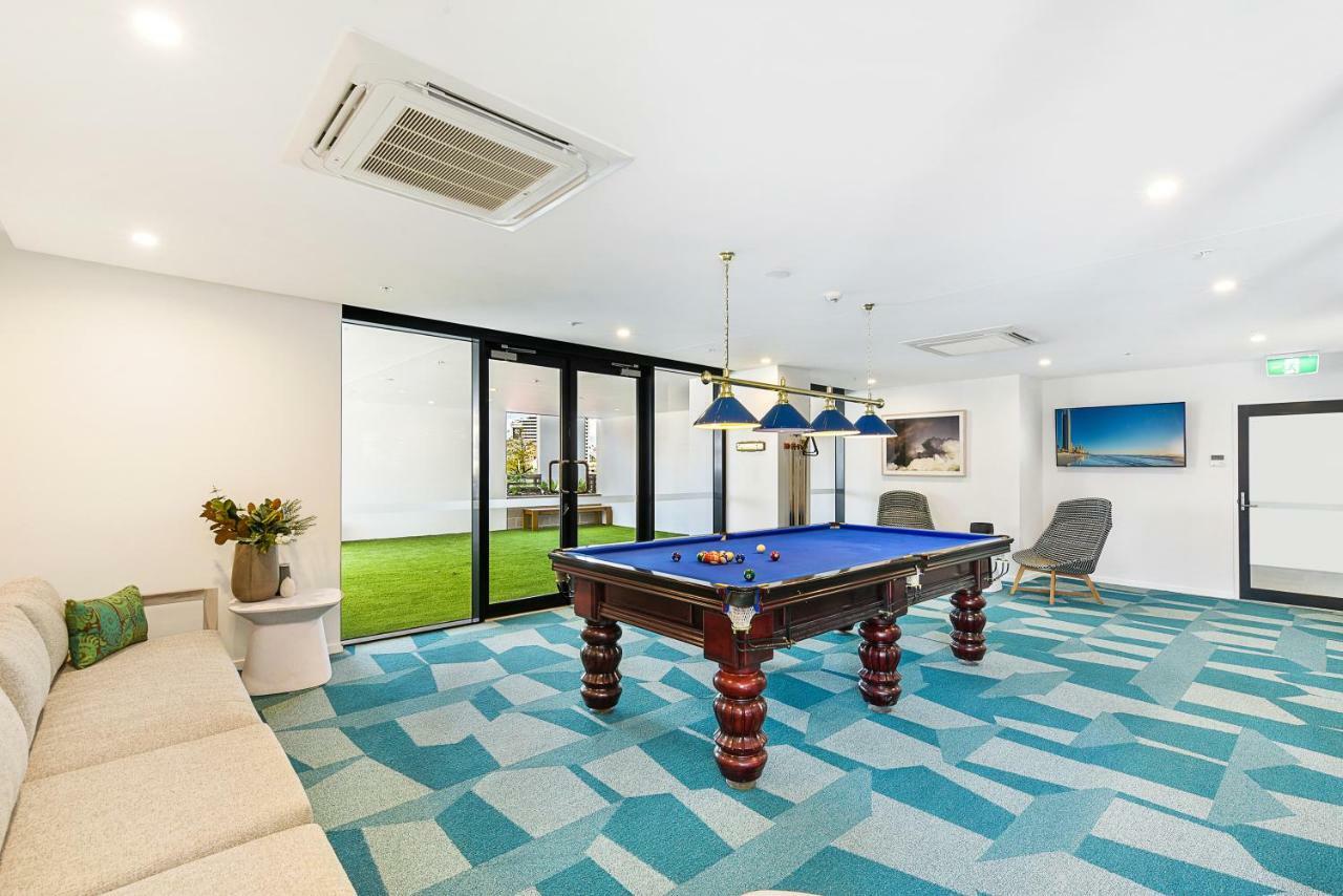 Qube Broadbeach Ocean View Apartments Gold Coast Exteriér fotografie
