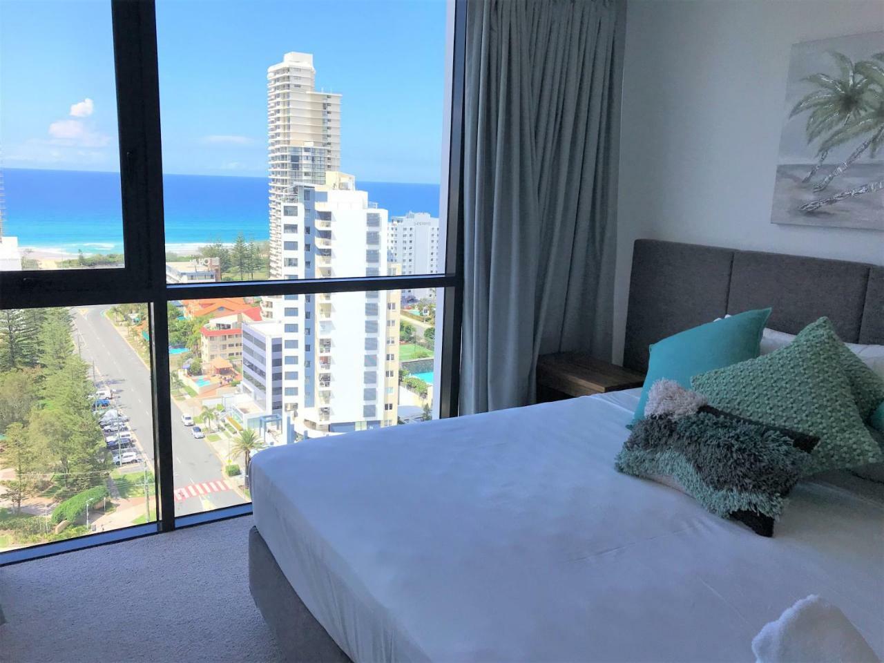 Qube Broadbeach Ocean View Apartments Gold Coast Exteriér fotografie