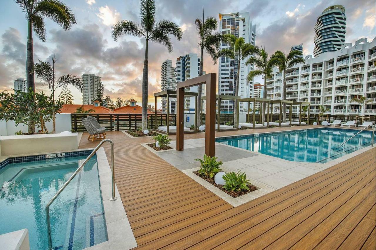 Qube Broadbeach Ocean View Apartments Gold Coast Exteriér fotografie