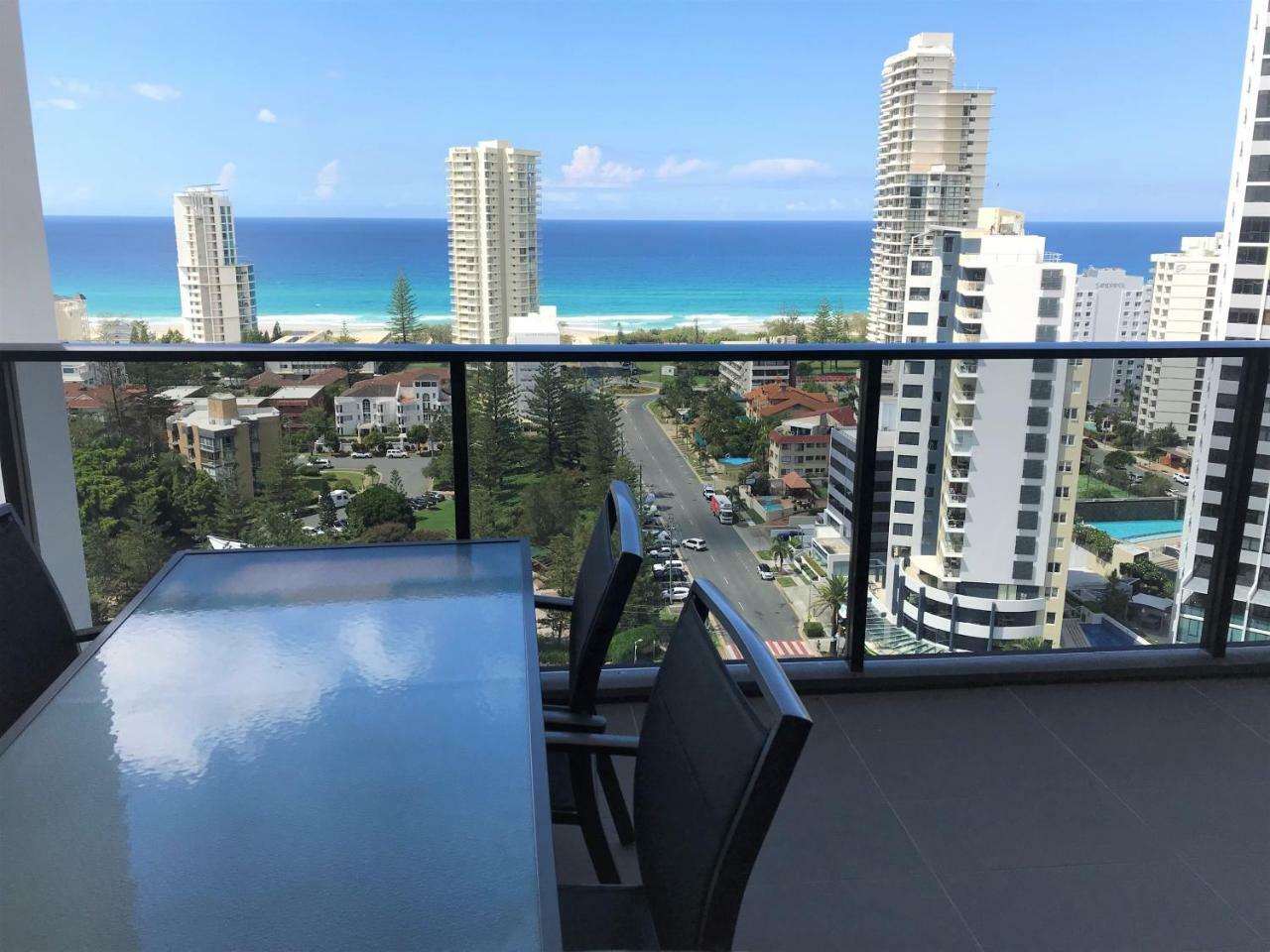 Qube Broadbeach Ocean View Apartments Gold Coast Exteriér fotografie